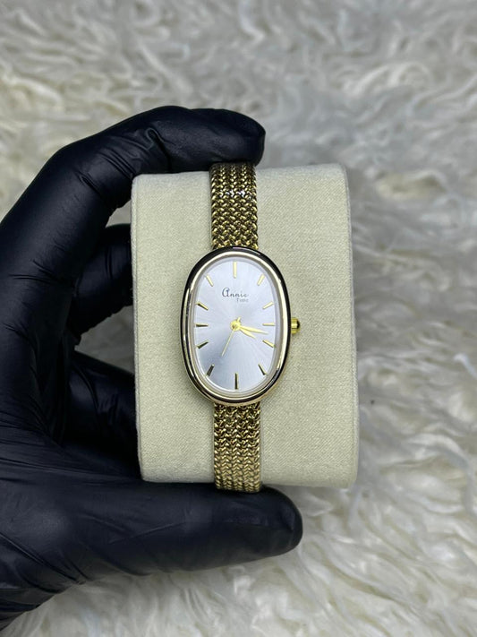 Annie Time Golden Chain White Dial