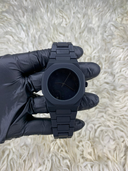 Arabic Aura All Black